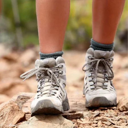 کفش کوهنوردی زنانه